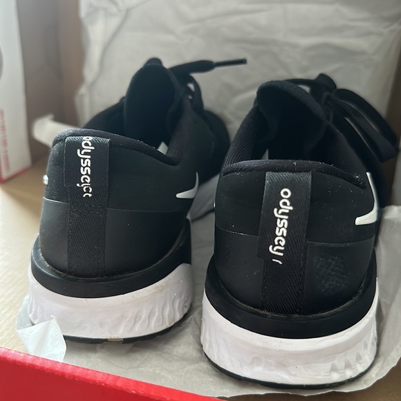 Women’s Nike Odyssey React Sneakers - Picture 2 of 2